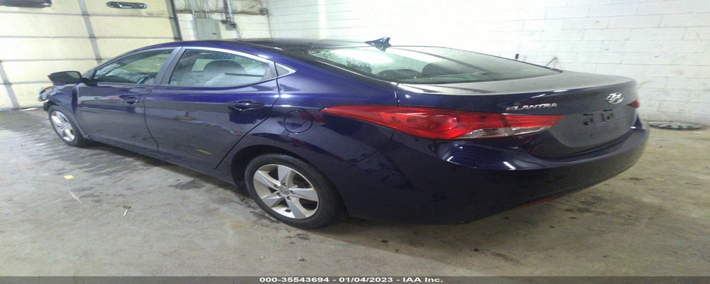 5NPDH4AE9DH439377 2013 HYUNDAI ELANTRA photo no. 3