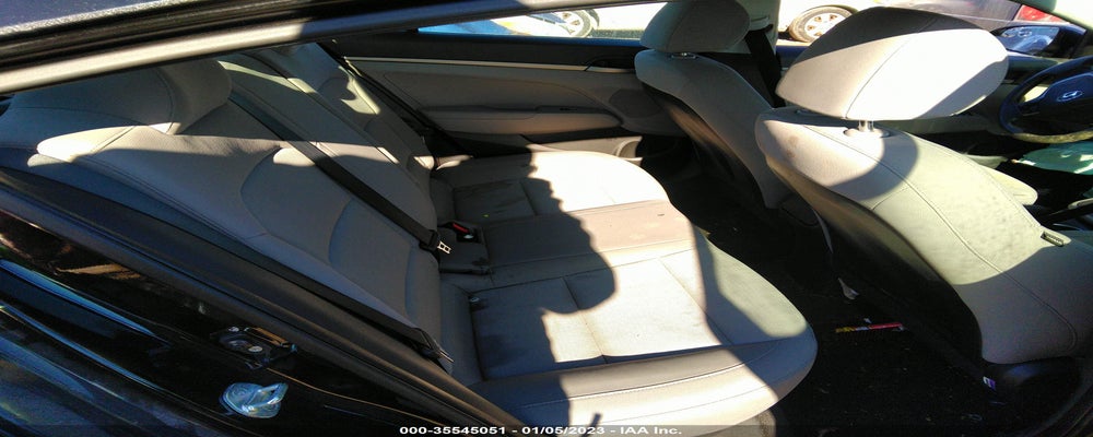 KMHD74LF6HU381258 2017 HYUNDAI ELANTRA photo no. 8