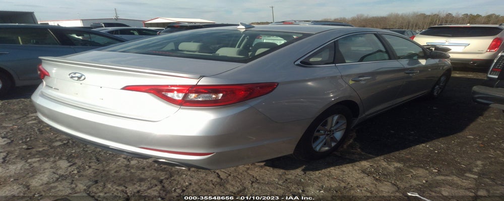 5NPE24AF4FH134614 2015 HYUNDAI SONATA photo no. 4