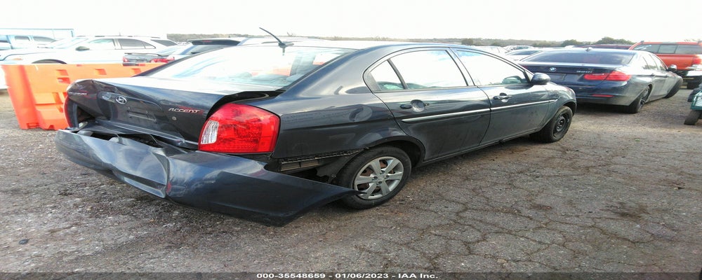 KMHCN4AC7AU479165 2010 HYUNDAI ACCENT photo no. 4