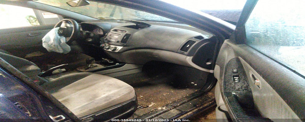 KMHDU4AD1AU013506 2010 HYUNDAI ELANTRA photo no. 5