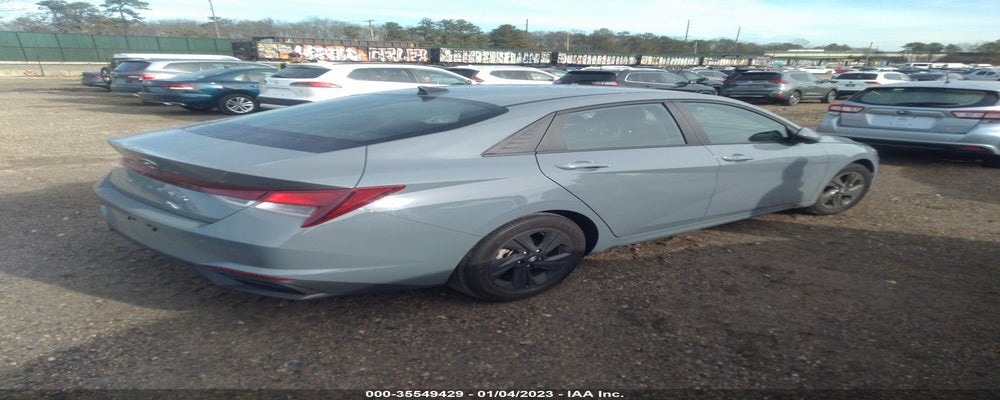 KMHLM4AG3PU379398 2023 HYUNDAI ELANTRA photo no. 4