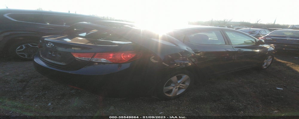 5NPDH4AE0DH400631 2013 HYUNDAI ELANTRA photo no. 4
