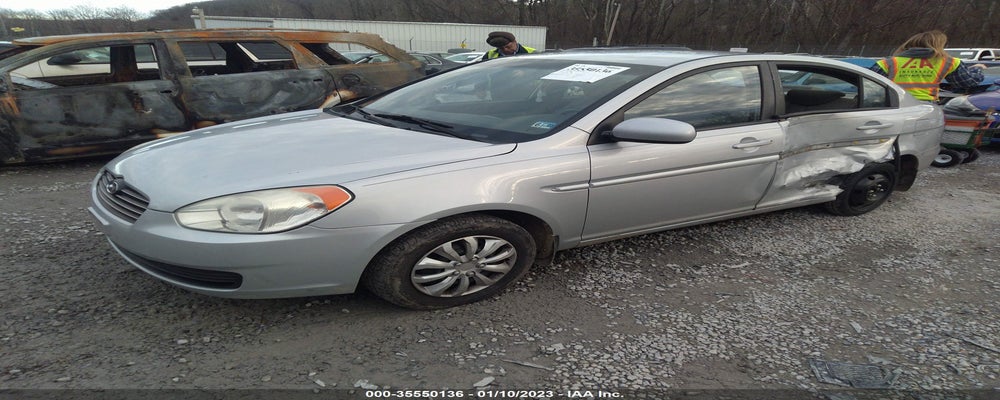 KMHCN4AC1BU618336 2011 HYUNDAI ACCENT photo no. 2