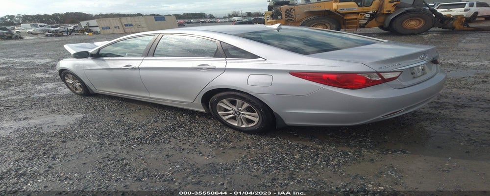 5NPEB4AC4BH120518 2011 HYUNDAI SONATA photo no. 3