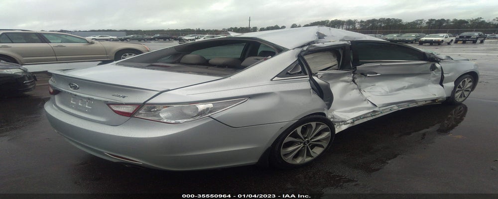 5NPEC4AB2DH771685 2013 HYUNDAI SONATA photo no. 4