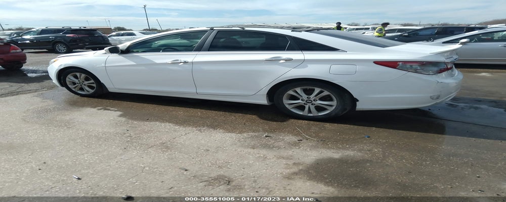 5NPEC4ACXDH597096 2013 HYUNDAI SONATA photo no. 3