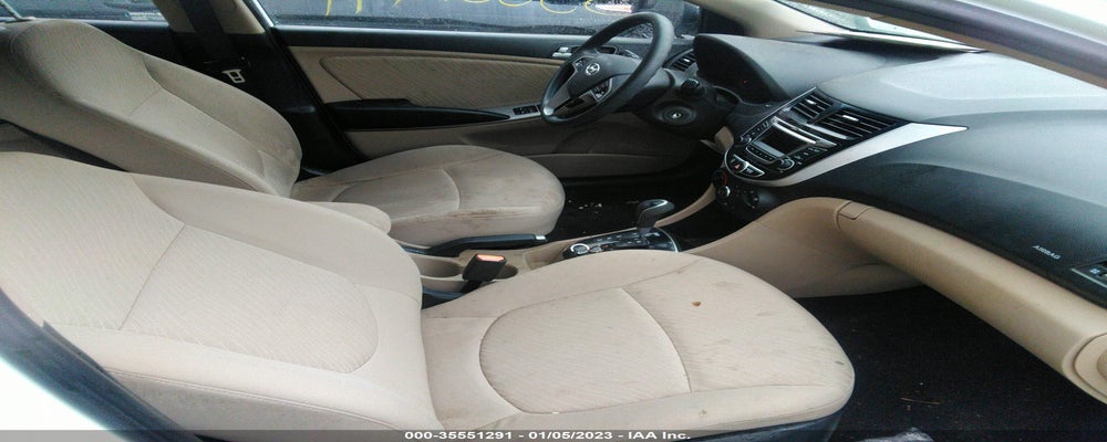 KMHCU4AE8FU937565 2015 HYUNDAI ACCENT photo no. 5
