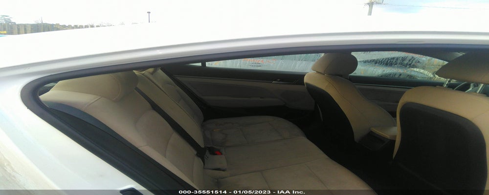 5NPD84LF0HH141022 2017 HYUNDAI ELANTRA photo no. 8