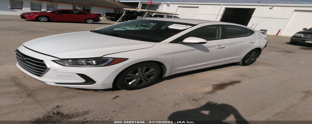 5NPD84LFXJH380325 2018 HYUNDAI ELANTRA photo no. 2