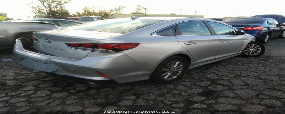 5NPE24AF4KH738237 2019 HYUNDAI SONATA photo no. 4