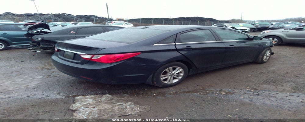 5NPEB4AC8DH689391 2013 HYUNDAI SONATA photo no. 4
