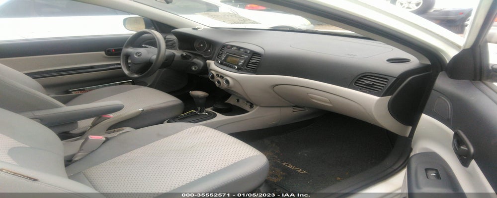 KMHCM3AC9AU154868 2010 HYUNDAI ACCENT photo no. 5