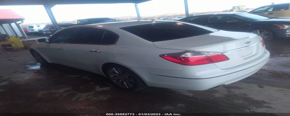 KMHGC4DE2BU118223 2011 HYUNDAI GENESIS photo no. 3