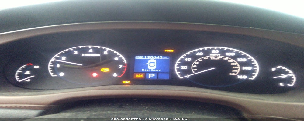 KMHGC4DE2BU118223 2011 HYUNDAI GENESIS photo no. 7