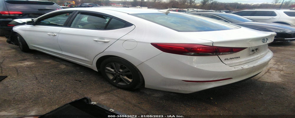 5NPD84LF3JH394163 2018 HYUNDAI ELANTRA photo no. 3