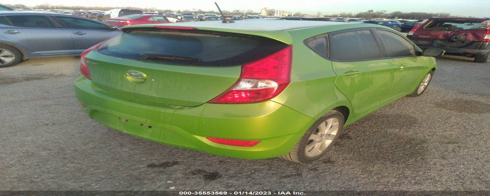 KMHCU5AEXDU130290 2013 HYUNDAI ACCENT photo no. 4