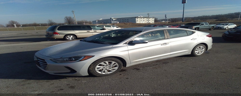 5NPD74LF6HH129976 2017 HYUNDAI ELANTRA photo no. 2