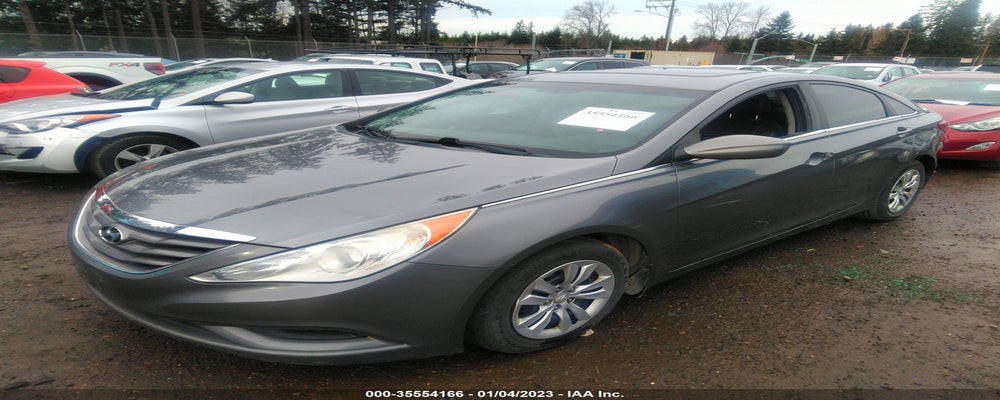 5NPEB4AC2BH105726 2011 HYUNDAI SONATA photo no. 2