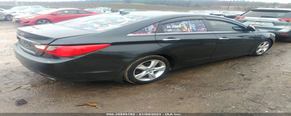 5NPEC4AC8BH275666 2011 HYUNDAI SONATA photo no. 4