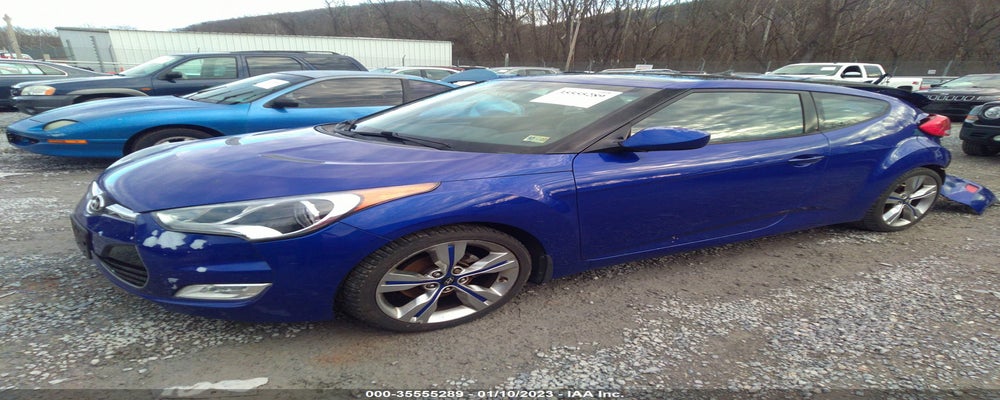 KMHTC6AD5CU077304 2012 HYUNDAI VELOSTER photo no. 2