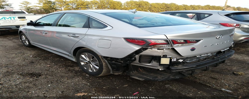KMHE24L34KA092106 2019 HYUNDAI SONATA HYBRID photo no. 3