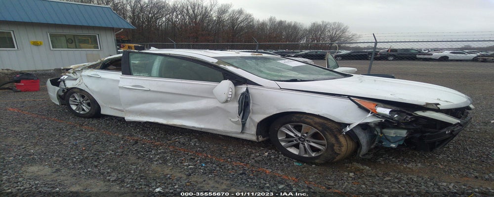 5NPEB4AC7EH862772 2014 HYUNDAI SONATA photo no. 14