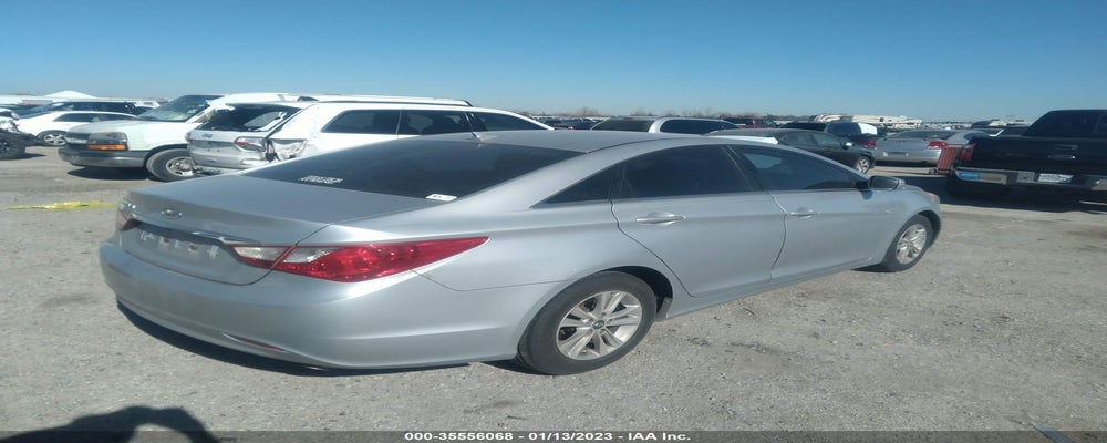 5NPEB4AC6DH596269 2013 HYUNDAI SONATA photo no. 4