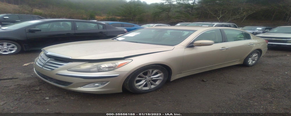 KMHGC4DD4CU191585 2012 HYUNDAI GENESIS photo no. 2