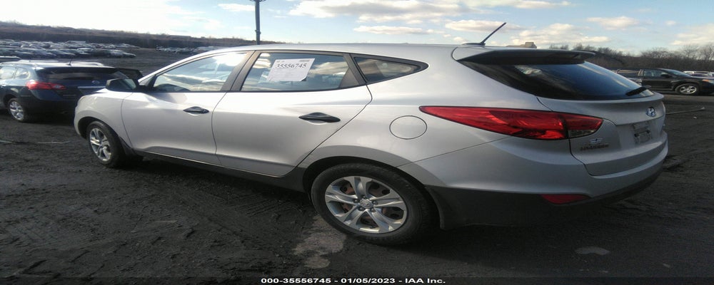 KM8JT3AB1BU121172 2011 HYUNDAI TUCSON photo no. 3