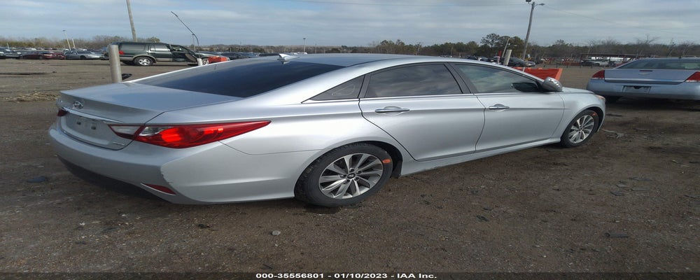 5NPEC4AC7EH874899 2014 HYUNDAI SONATA photo no. 4