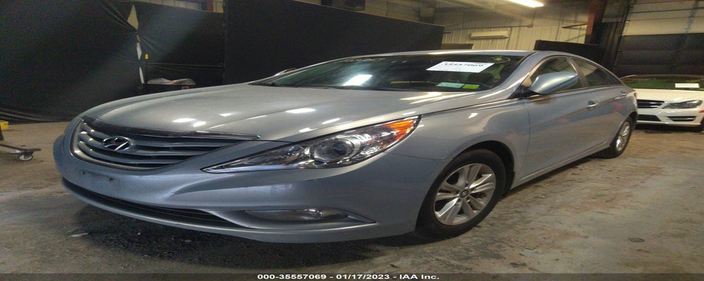 5NPEB4AC1DH600082 2013 HYUNDAI SONATA photo no. 2