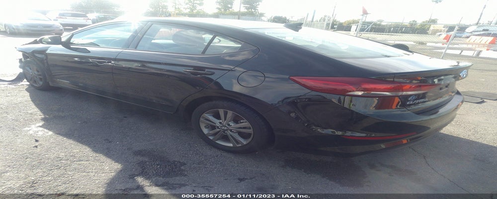 5NPD84LF3JH258390 2018 HYUNDAI ELANTRA photo no. 3