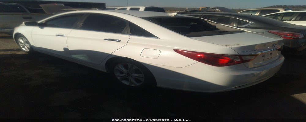 5NPEC4AC0DH663980 2013 HYUNDAI SONATA photo no. 3