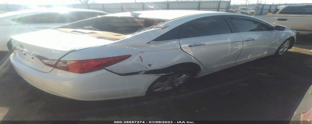 5NPEC4AC0DH663980 2013 HYUNDAI SONATA photo no. 4
