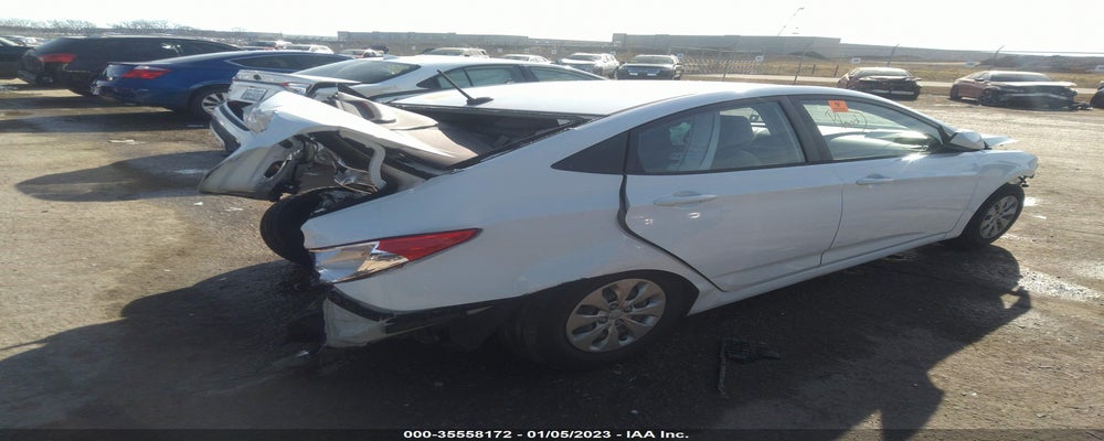 KMHCT4AE4GU030638 2016 HYUNDAI ACCENT photo no. 4