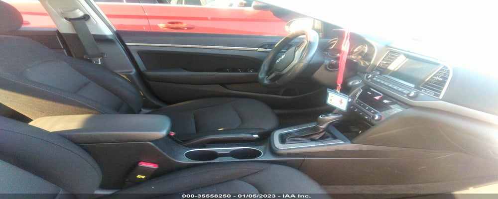 KMHD84LFXJU442856 2018 HYUNDAI ELANTRA photo no. 5