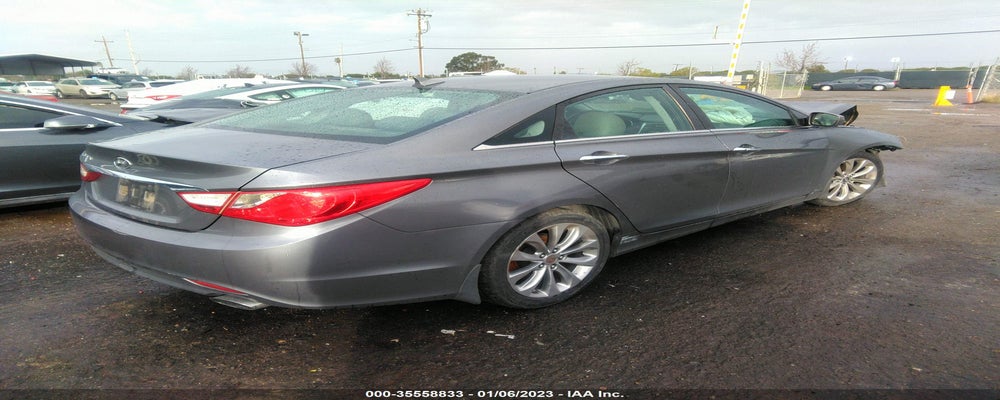 5NPEC4AC5BH181714 2011 HYUNDAI SONATA photo no. 4