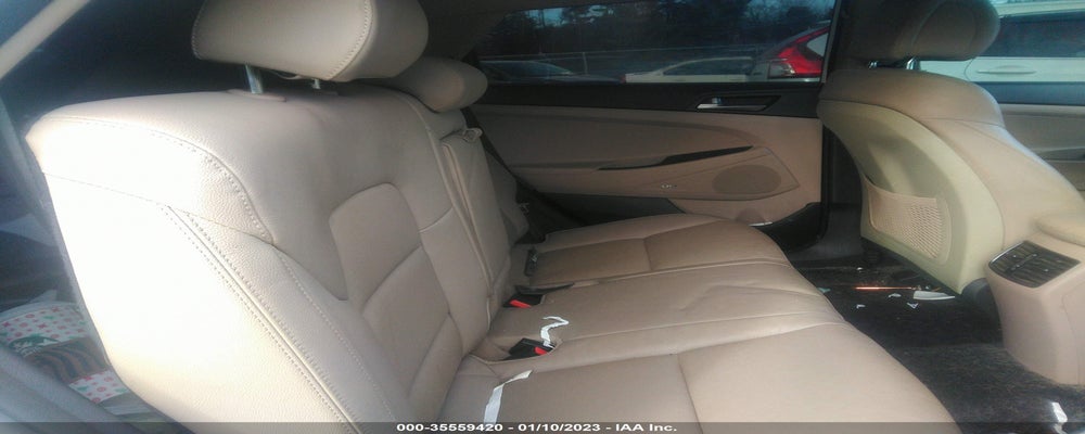 KM8J3CA42JU673781 2018 HYUNDAI TUCSON photo no. 8