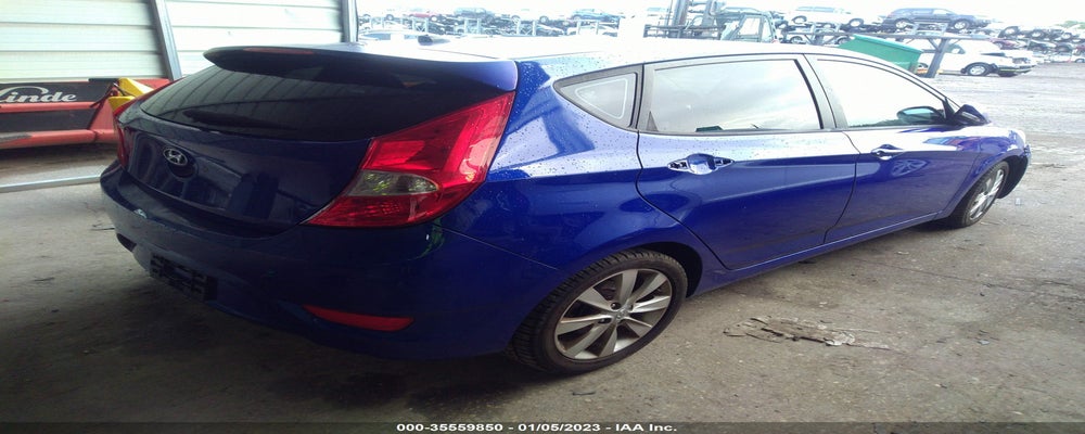 KMHCU5AEXDU075517 2013 HYUNDAI ACCENT photo no. 4