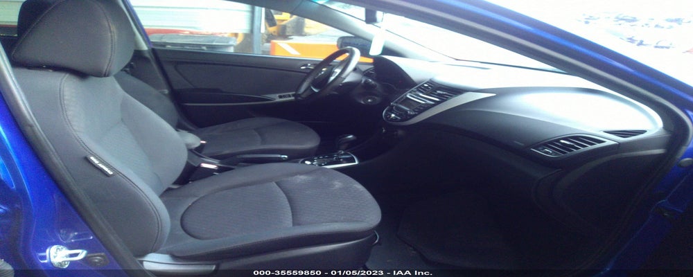 KMHCU5AEXDU075517 2013 HYUNDAI ACCENT photo no. 5