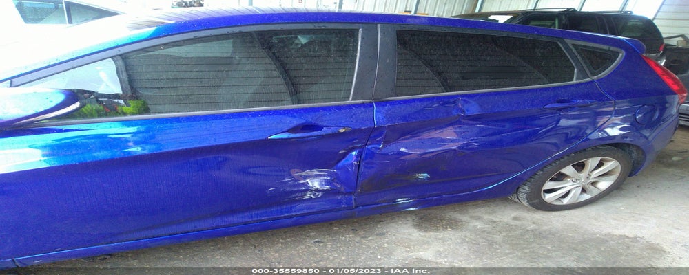 KMHCU5AEXDU075517 2013 HYUNDAI ACCENT photo no. 6