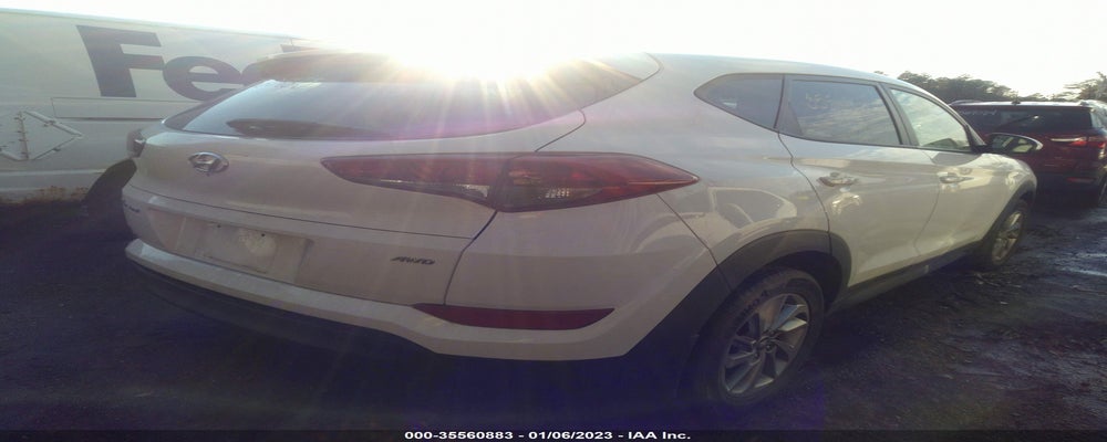 KM8J2CA43JU679494 2018 HYUNDAI TUCSON photo no. 4
