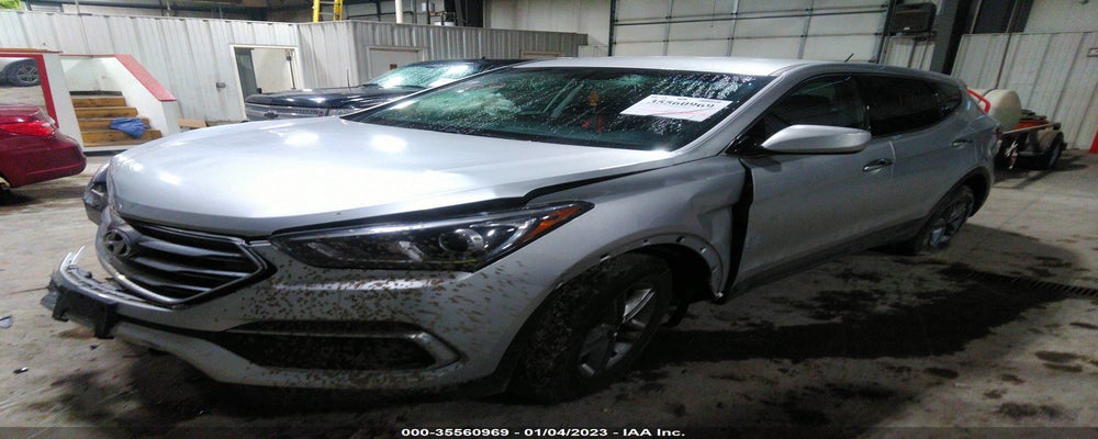 5XYZT3LB9JG572872 2018 HYUNDAI SANTA FE SPORT photo no. 2