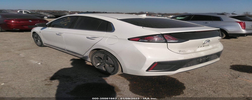KMHC05LC0LU210977 2020 HYUNDAI IONIQ HYBRID photo no. 3