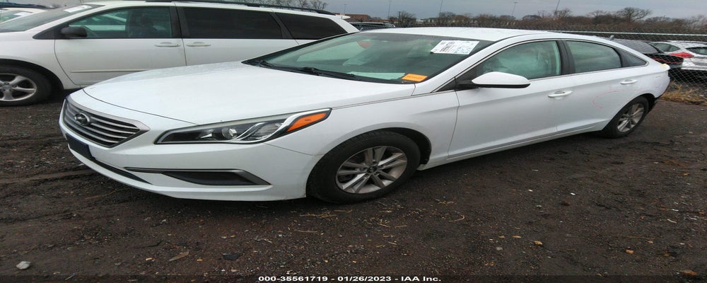 5NPE24AFXHH523714 2017 HYUNDAI SONATA photo no. 2
