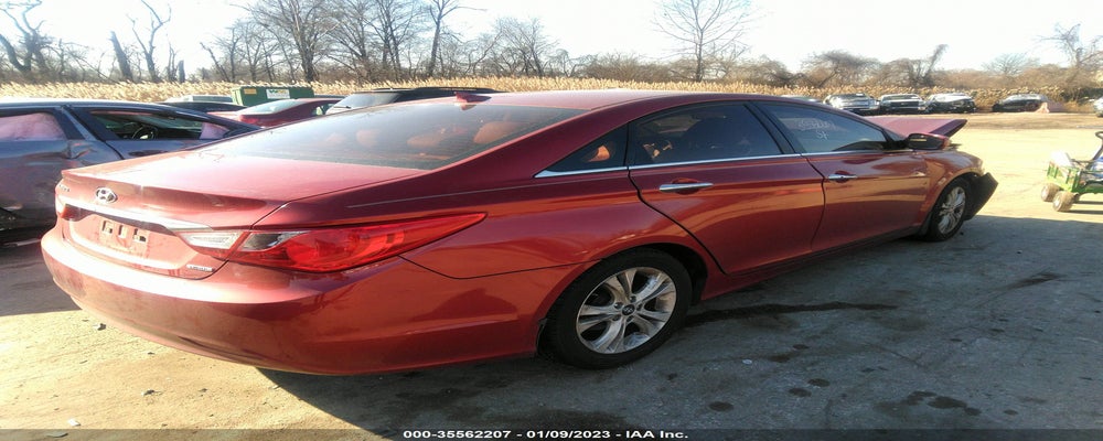 5NPEC4ACXDH622482 2013 HYUNDAI SONATA photo no. 4