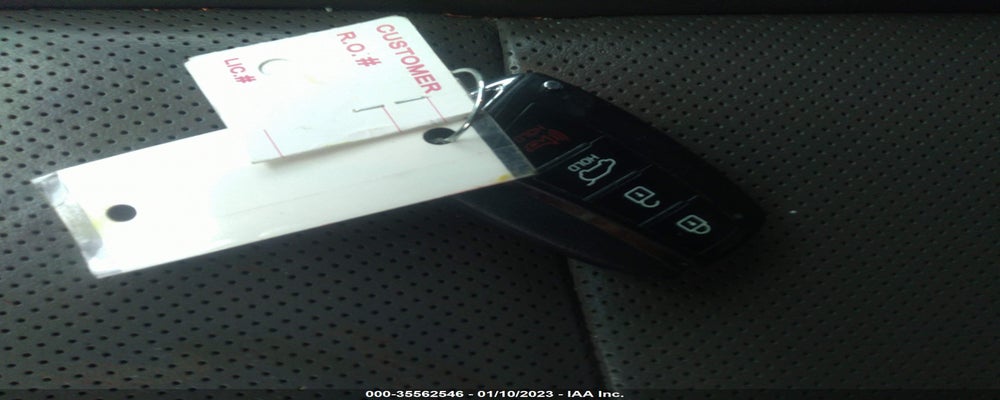 5NMZUDLA4JH081643 2018 HYUNDAI SANTA FE SPORT photo no. 11