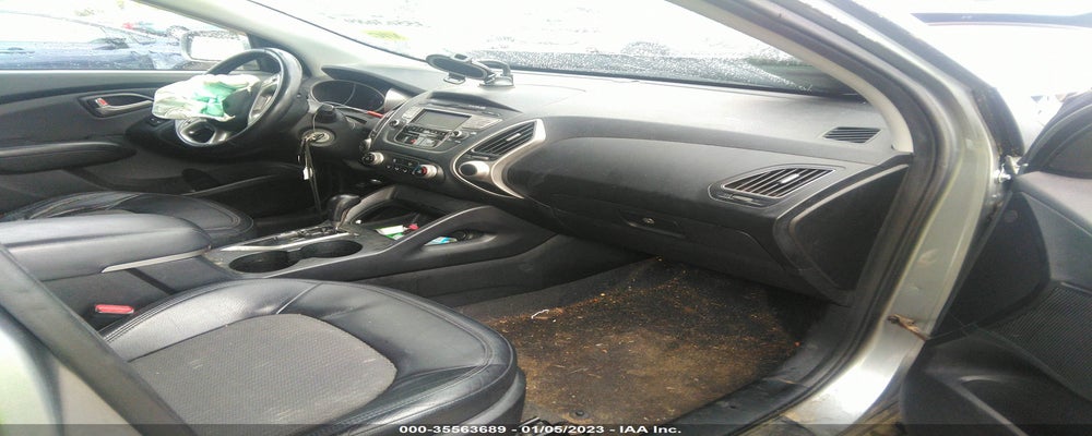 KM8JU3AC6AU114805 2010 HYUNDAI TUCSON photo no. 5