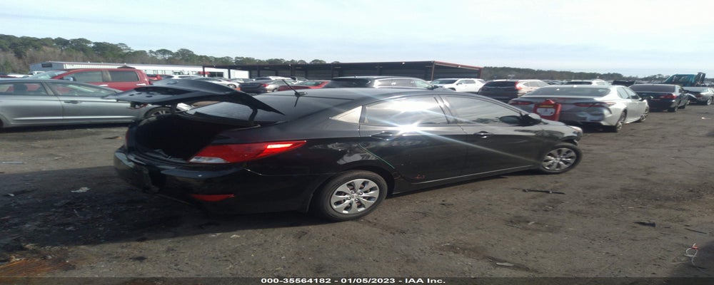KMHCT4AE2HU341275 2017 HYUNDAI ACCENT photo no. 4